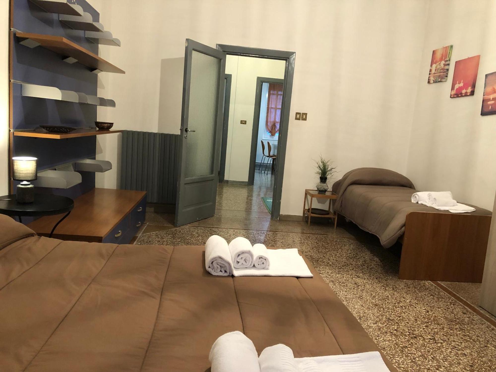 Tarumbo Holiday Intero Appartamento 120 Mq Napels Buitenkant foto